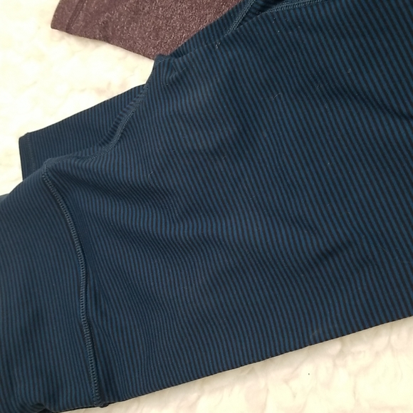 Bundle Three Sport Workout Capris.  S/M - Picture 4 of 12